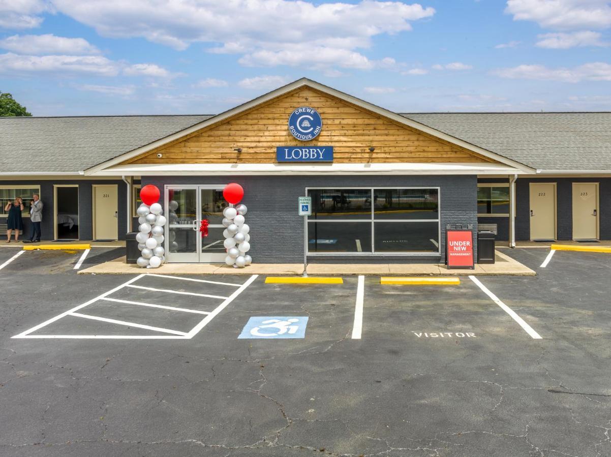 Crewe Boutique Inn Exterior photo